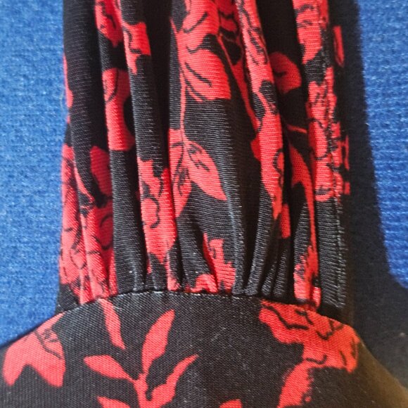 Express Red and Black Halter Dress, Sz L - Picture 4 of 8